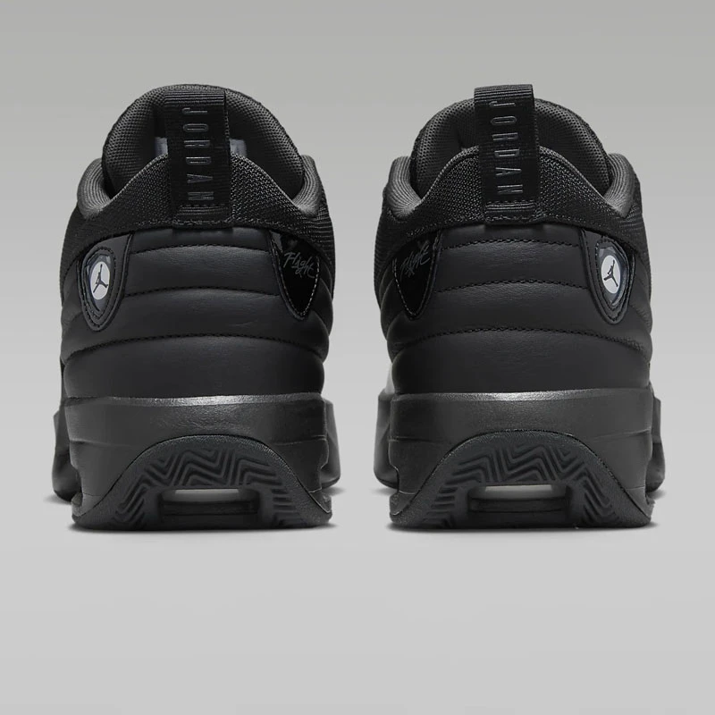 Мъжки Обувки Nike JORDAN MAX AURA 6 Мъжки Обувки Nike JORDAN MAX AURA 6