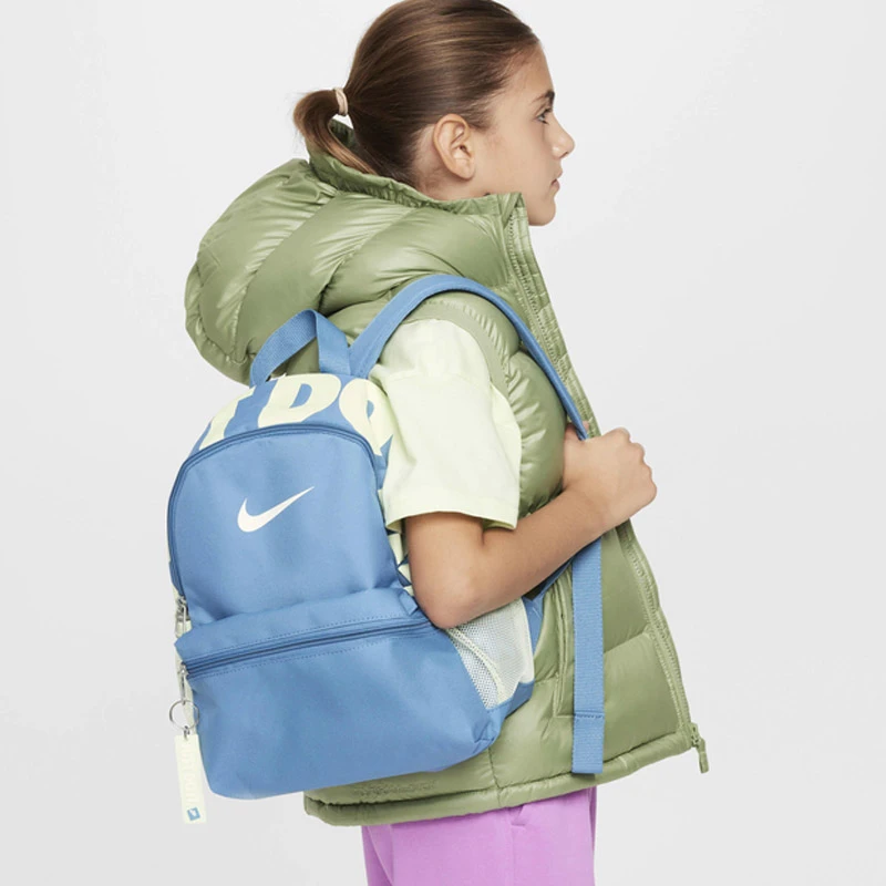 Раница Nike Y NK BRSLA JDI MINI BKPK Раница Nike Y NK BRSLA JDI MINI BKPK