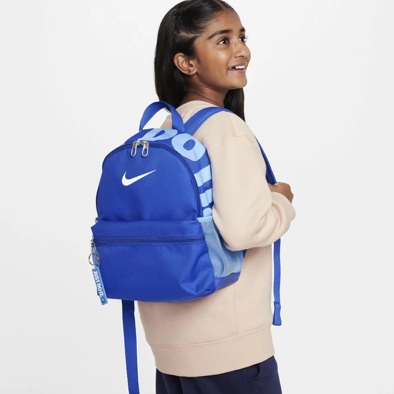 Раница Nike Y NK BRSLA JDI MINI BKPK Раница Nike Y NK BRSLA JDI MINI BKPK