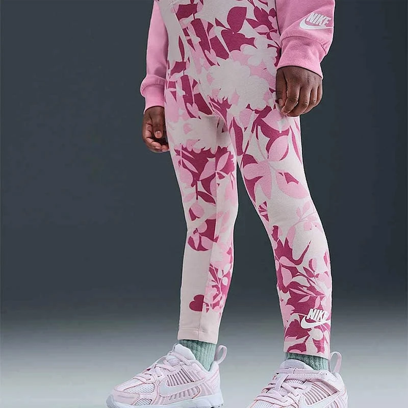 Бебешки Комплект Nike NKG PRINTED CLUB LS LEGGING SE - 26N141-PA1 Бебешки Комплект Nike NKG PRINTED CLUB LS LEGGING SE - 26N141-PA1