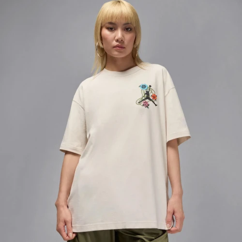 Дамска Тениска Nike W J FLT SS OS GFX TEE FLW - IH2382-104