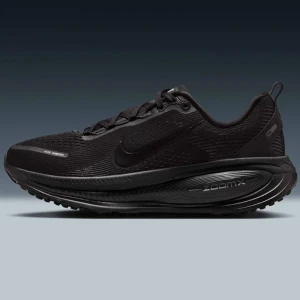 Дамски Маратонки Nike W VOMERO 18 - HM6804-004