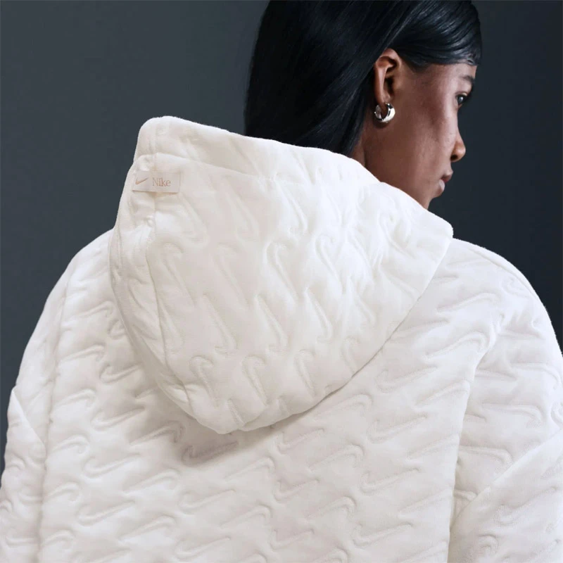 Дамски Суичър Nike W NSW PHNX FLC LSE AOJ PO HDY - HV2781-133 Дамски Суичър Nike W NSW PHNX FLC LSE AOJ PO HDY - HV2781-133