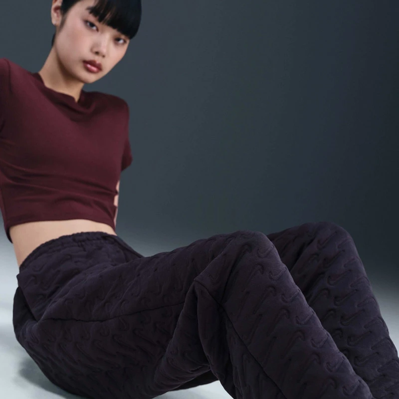 Дамско Долнище Nike W NSW PHNX FLC HR OS AOJ PANT - HV2779-540 Дамско Долнище Nike W NSW PHNX FLC HR OS AOJ PANT - HV2779-540