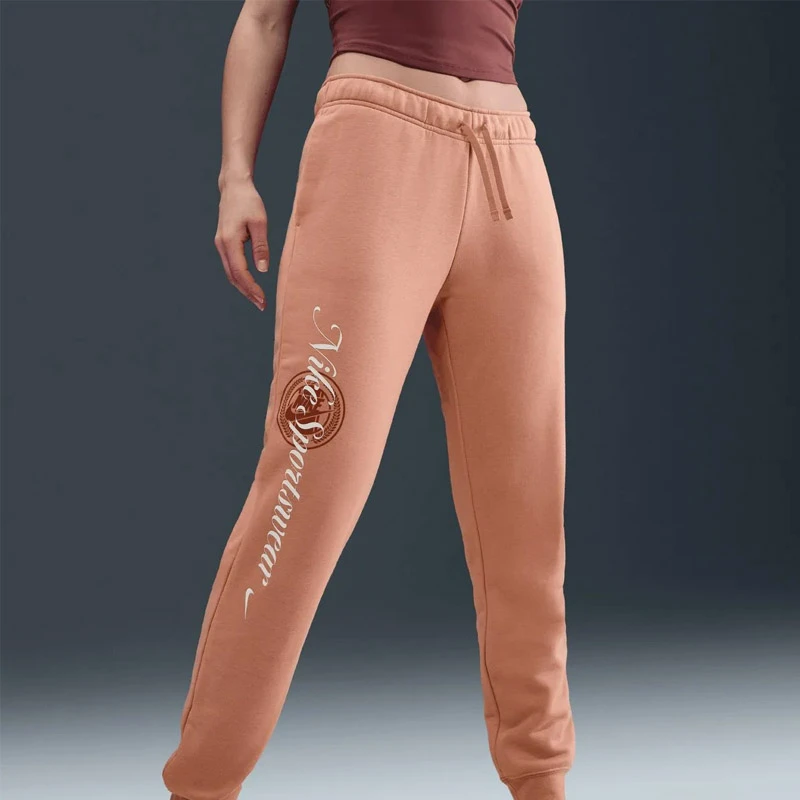 Дамско Долнище Nike W NSW CLUB FLC GX STD PANT - HV2346-688 Дамско Долнище Nike W NSW CLUB FLC GX STD PANT - HV2346-688