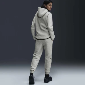 Дамско Долнище Nike W NSW TCH FLC MR JGGER 2 - HV6779-063
