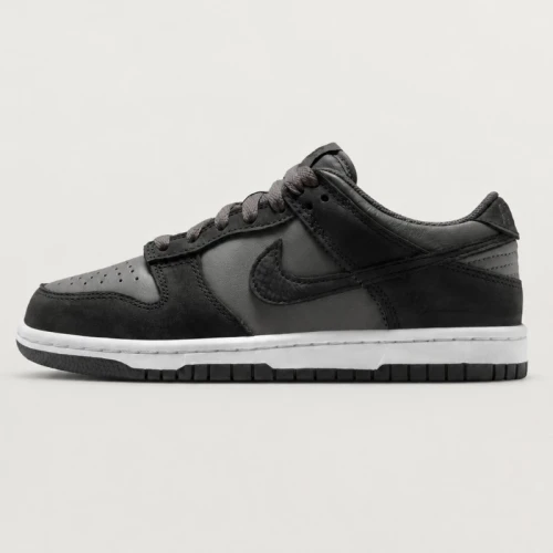 Обувки NIKE DUNK LOW SE (GS) - IO0319-200