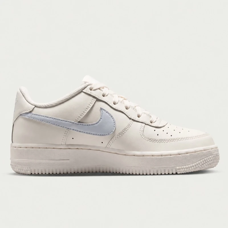 Обувки Nike AIR FORCE 1 JES (GS) - IR0595-101 Обувки Nike AIR FORCE 1 JES (GS) - IR0595-101