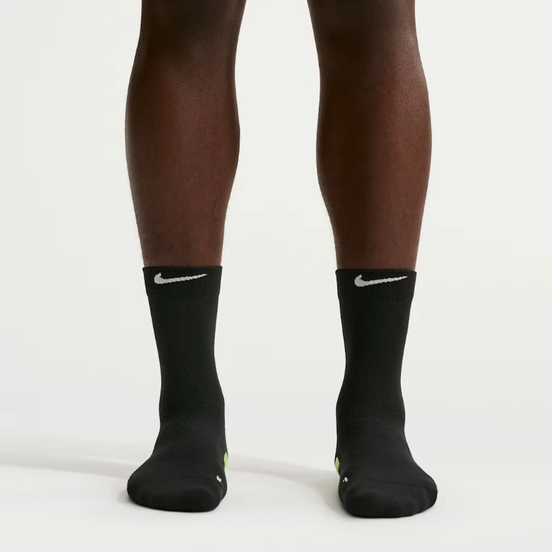 Чорапи Nike U NK FAST MWT CREW 1PR - 168 - HV6924-010 Чорапи Nike U NK FAST MWT CREW 1PR - 168 - HV6924-010