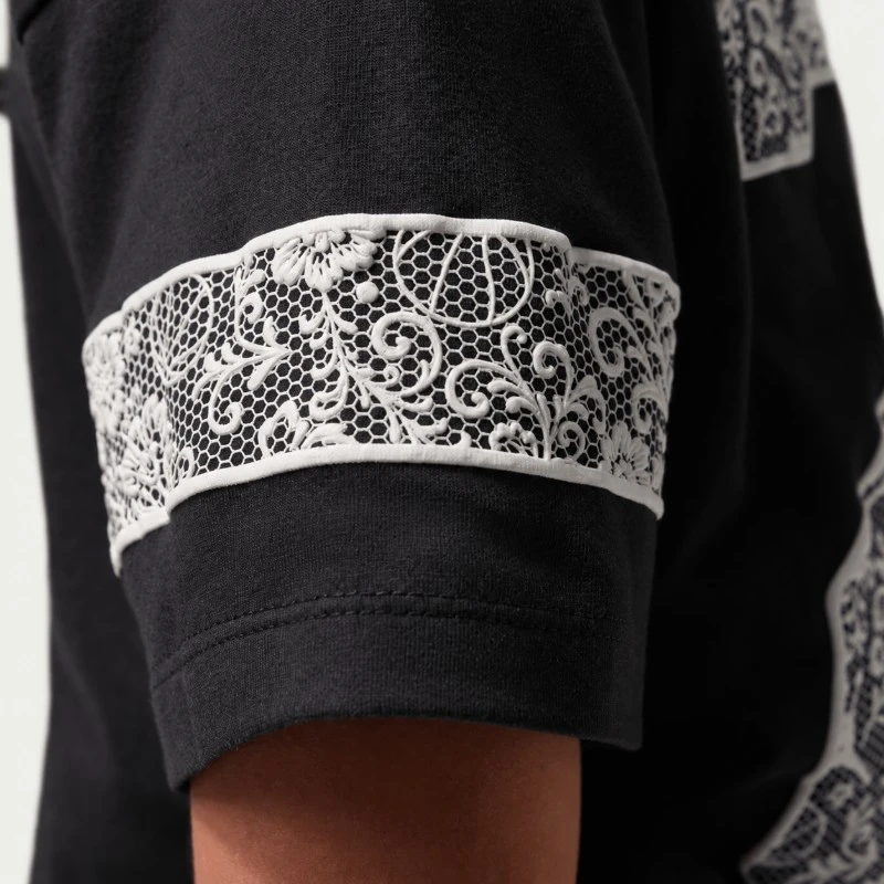 Детска тениска Nike Jordan JDG FLOWER LACE - 45G053-G0T Детска тениска Nike Jordan JDG FLOWER LACE - 45G053-G0T