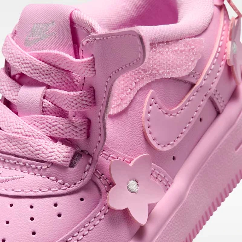 Детски Маратонки Nike FORCE 1 KI FLORET EASYON TD - IV6204-600 Детски Маратонки Nike FORCE 1 KI FLORET EASYON TD - IV6204-600