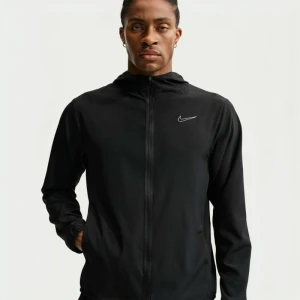 Мъжко яке Nike M NK DF FORM GFX JACKET - IM3607-010