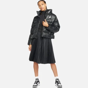 ДАМСКО ЯКЕ NIKE TF CITY JKT