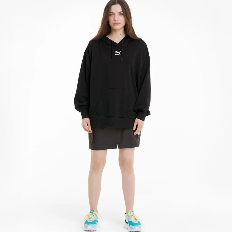 ДАМСКИ СУИЧЪР PUMA CLASSICS OVERSIZED HOODIE ДАМСКИ СУИЧЪР PUMA CLASSICS OVERSIZED HOODIE