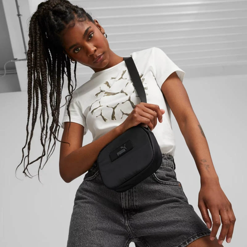 Дамска Чанта Puma Core Pop Cross Body Bag Дамска Чанта Puma Core Pop Cross Body Bag