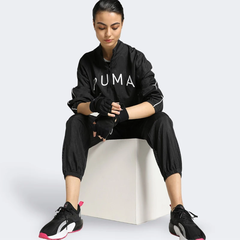 Дамско Яке Puma FIT MOVE WOVEN JACKET Дамско Яке Puma FIT MOVE WOVEN JACKET