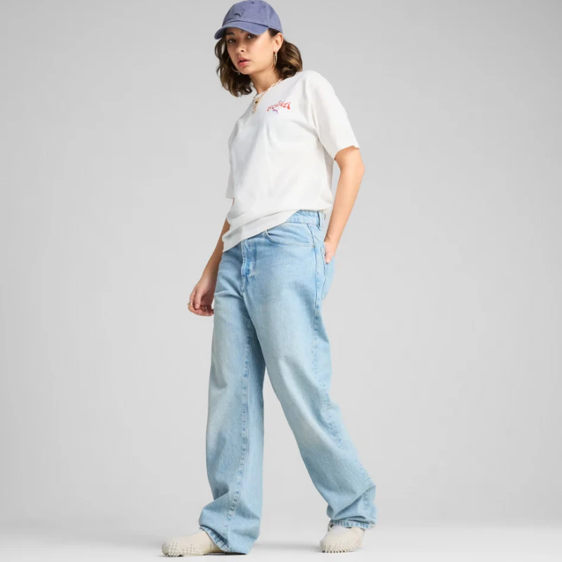 Дамска Тениска Puma WARDROBE ESS FLORAL PACK Relaxed Graphic Tee - 629813-02 Дамска Тениска Puma WARDROBE ESS FLORAL PACK Relaxed Graphic Tee - 629813-02