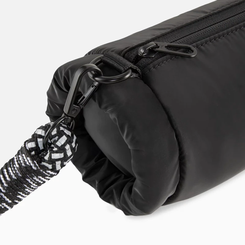 Дамска Чанта Puma Classics Reloaded Cross Body Bag Дамска Чанта Puma Classics Reloaded Cross Body Bag