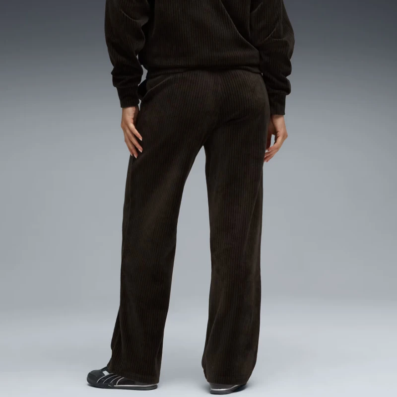 Дамско Долнище Puma ESS ELEVATED Velour Rib Straight Leg Pant - 688108-01 Дамско Долнище Puma ESS ELEVATED Velour Rib Straight Leg Pant - 688108-01
