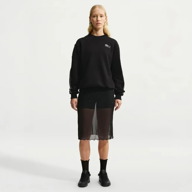 Дамска блуза Nike W NK STDO FLC MW STD AD CREW - IQ3875-001 Дамска блуза Nike W NK STDO FLC MW STD AD CREW - IQ3875-001