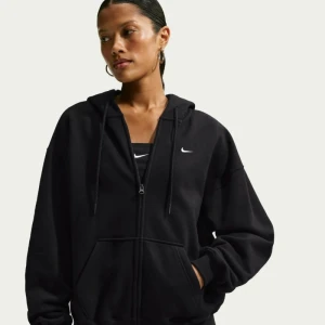 Дамски суитшътр Nike W NK STDO FLC MW OS FZ HDY - IM8084-001