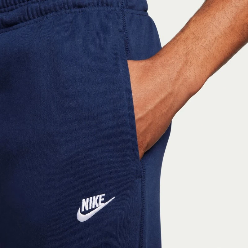 Мъжко долнище Nike M NK CLUB VARSITY - IO1376-451 Мъжко долнище Nike M NK CLUB VARSITY - IO1376-451
